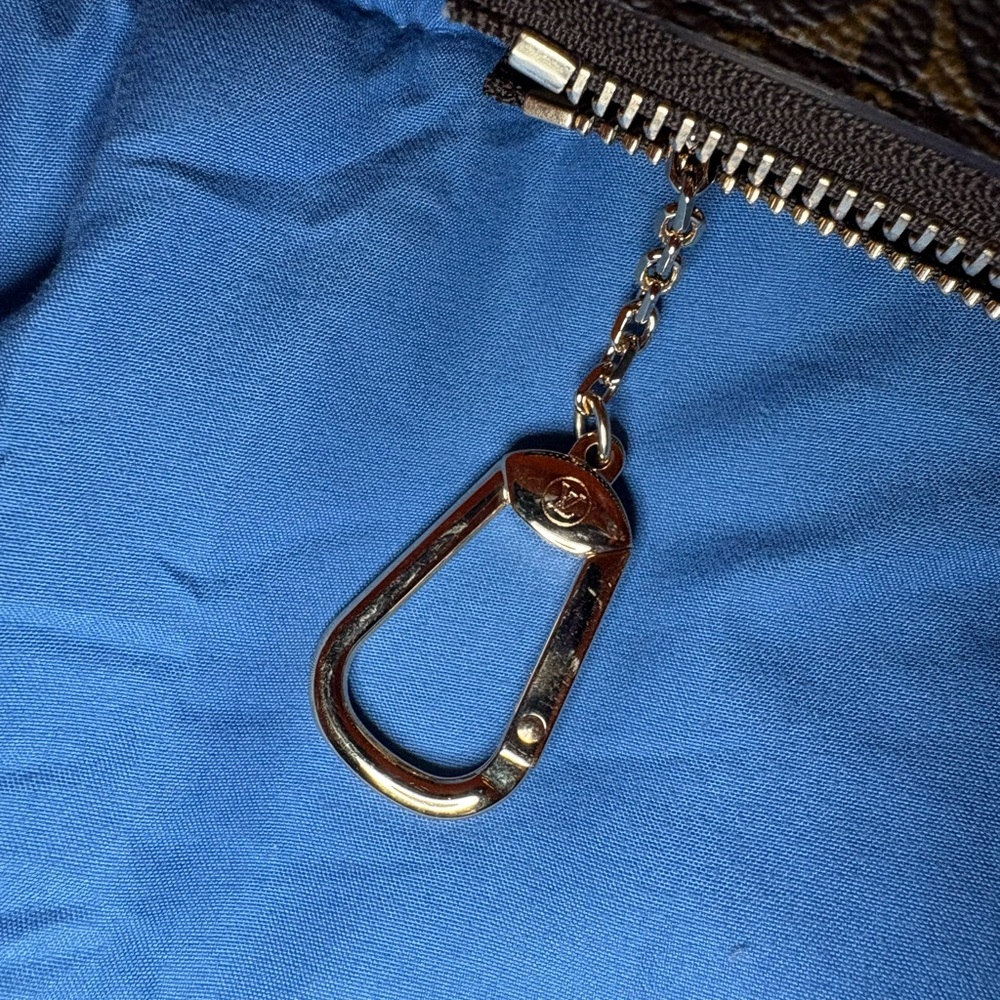 Louis Vuitton Medium Key Pouch - image 5